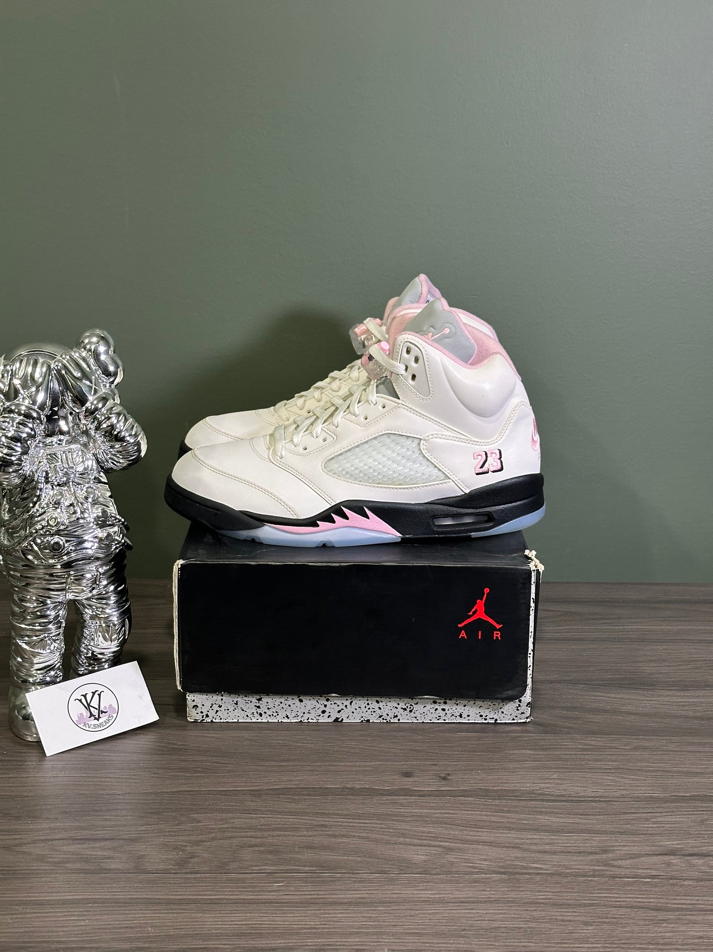 Jordan 5 Medium Soft Pink