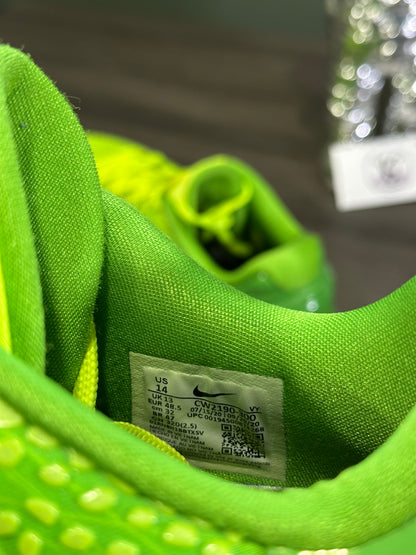 Kobe 6 Grinch 2020