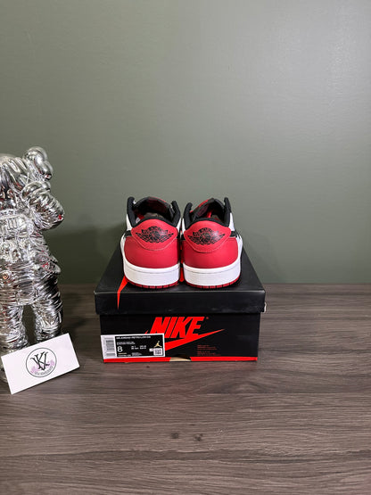 Jordan 1 Low Black Toe 2023