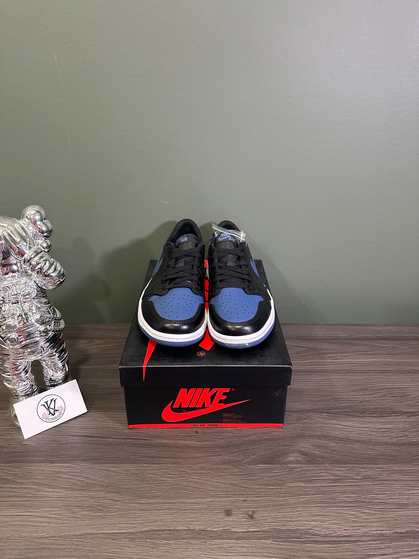Jordan 1 Low Mystic Navy