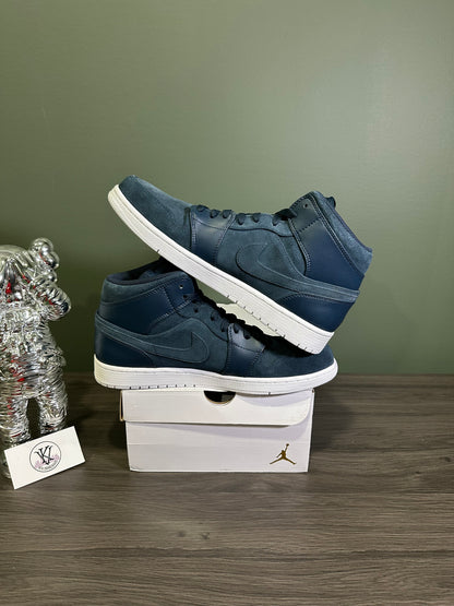 Jordan 1 Mid Armory Navy