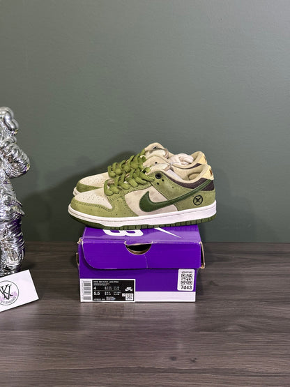 Dunk Low SB Yuto Horigome Matcha