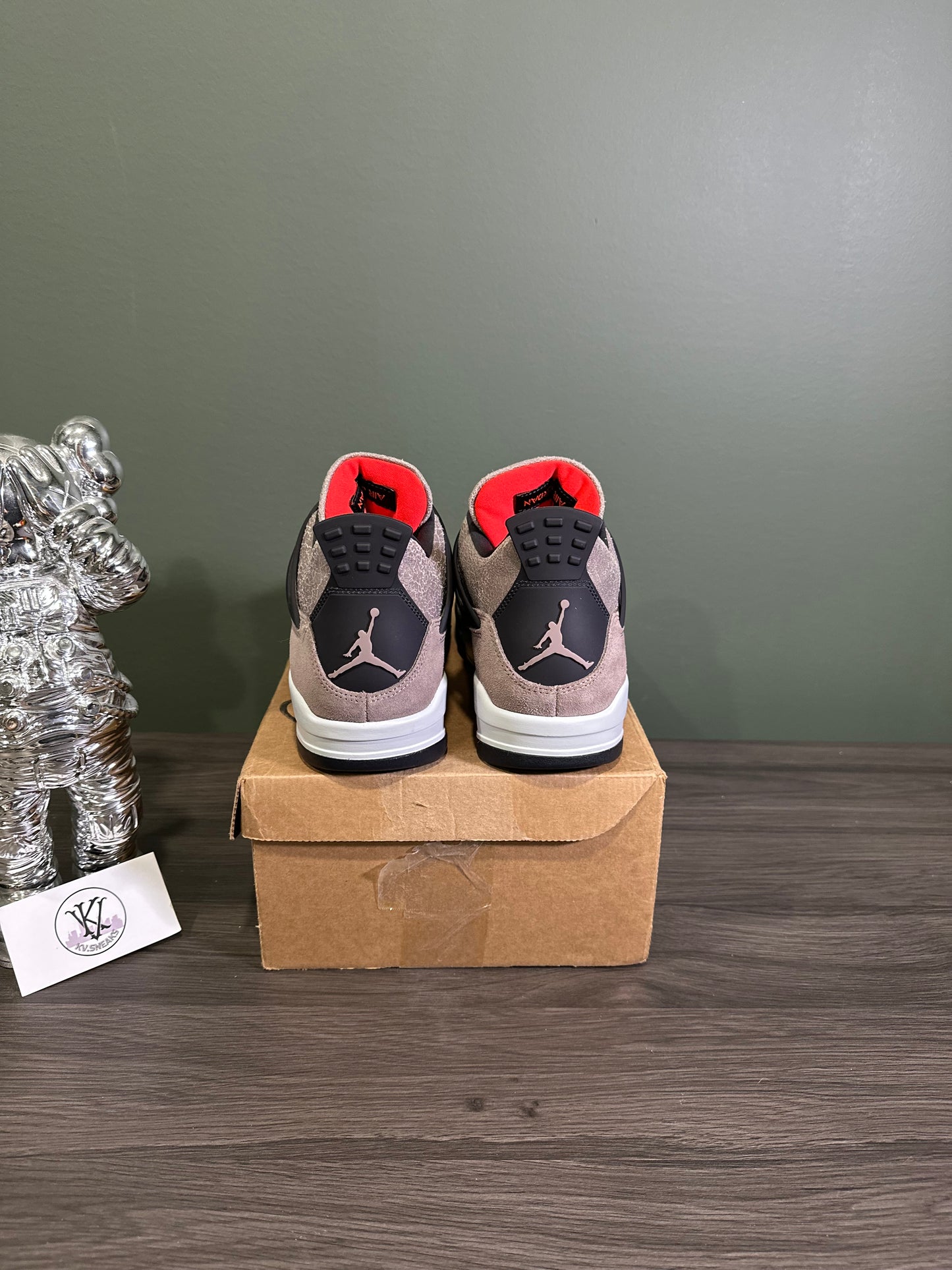 Jordan 4 Taupe Haze