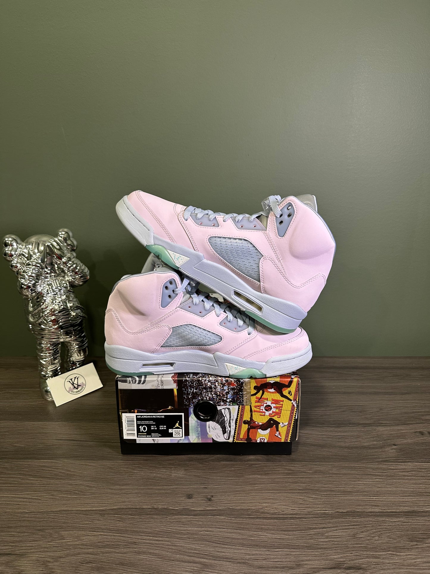 Jordan 5 Easter