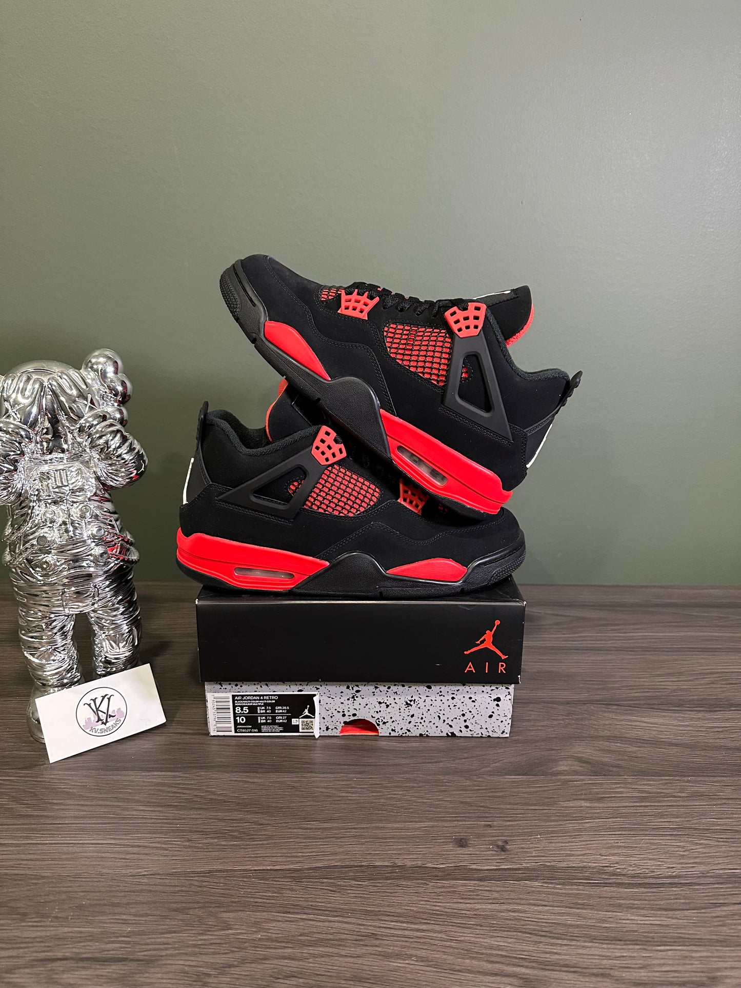 Jordan 4 Red Thunder