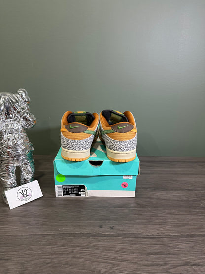 Dunk Low SB Safari