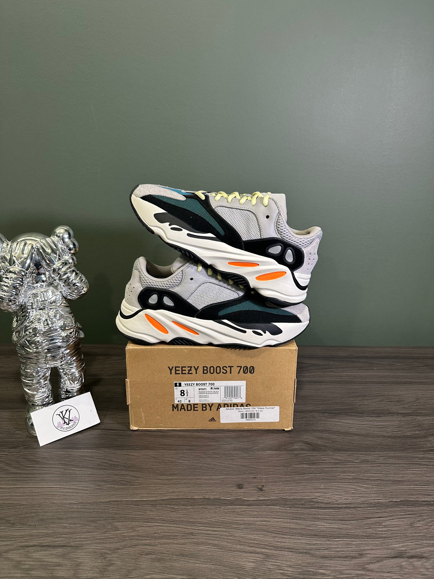 Yeezy 700 Wave Runner