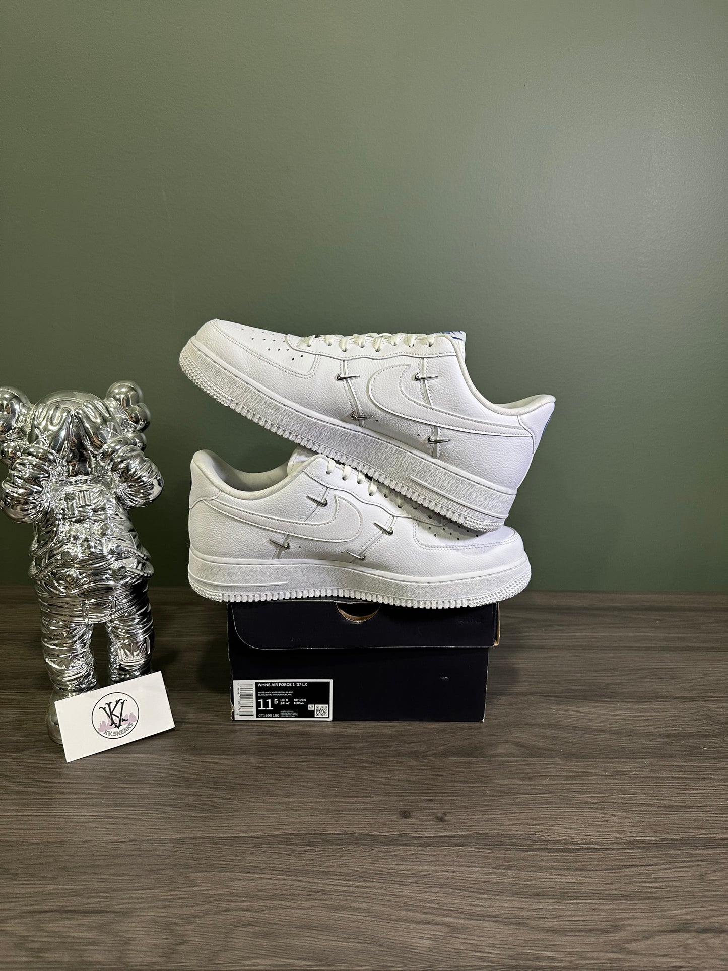 Air Force 1 LX White (W)
