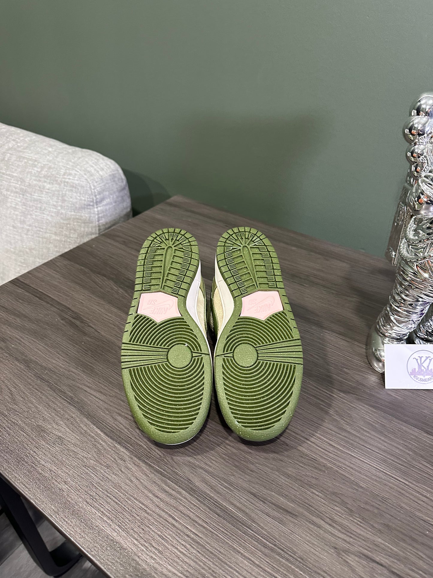 Dunk Low SB Yuto Horigome Matcha
