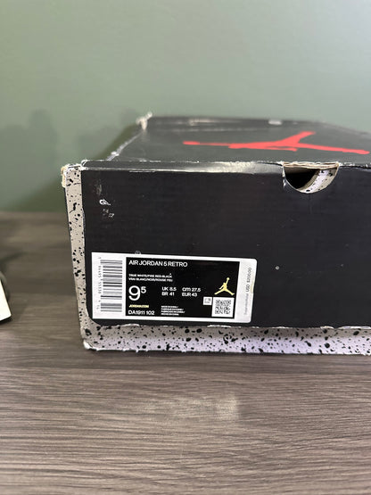 Jordan 5 Fire Red Silver Tongue 2020