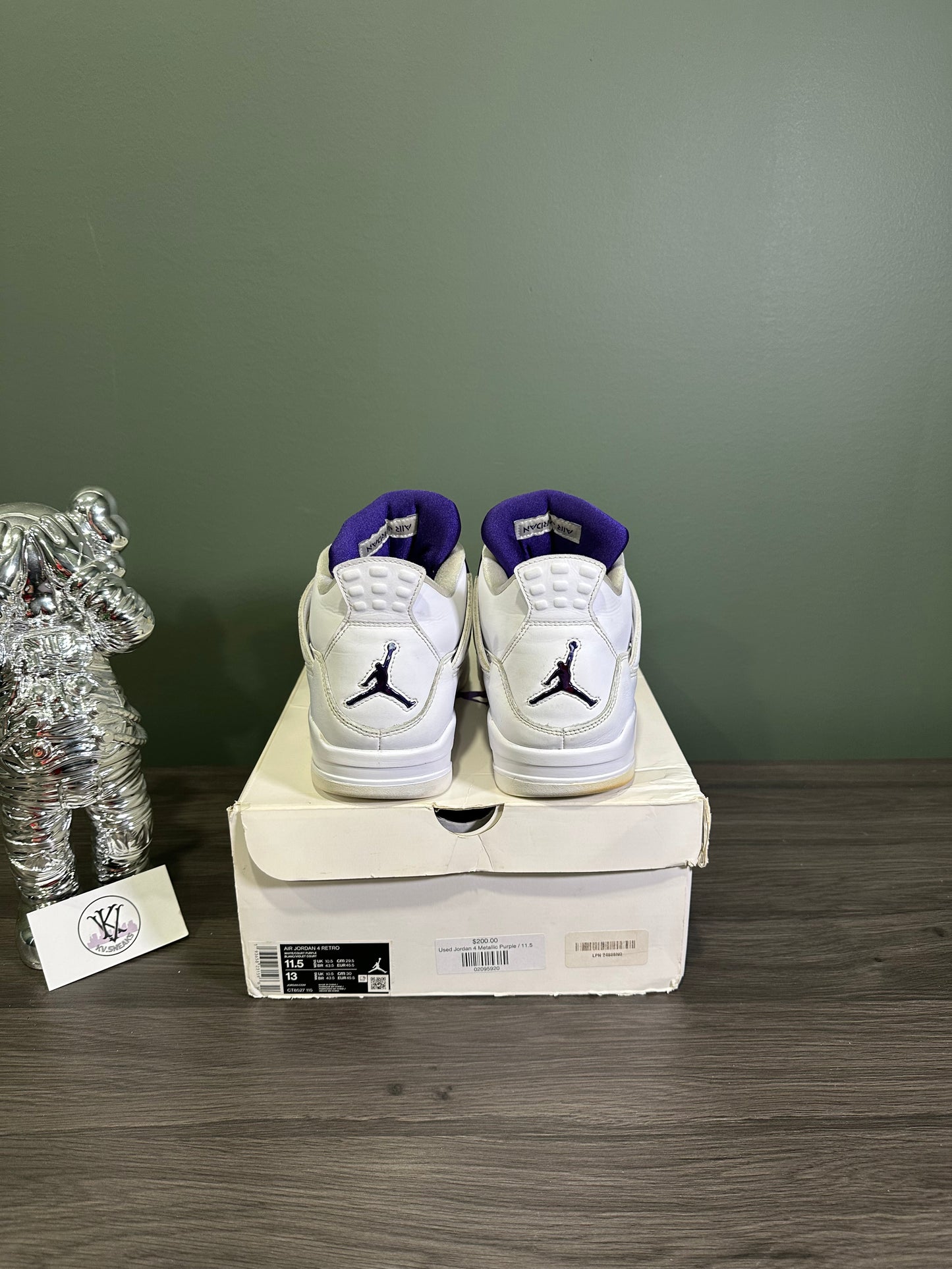Jordan 4 Metallic Purple