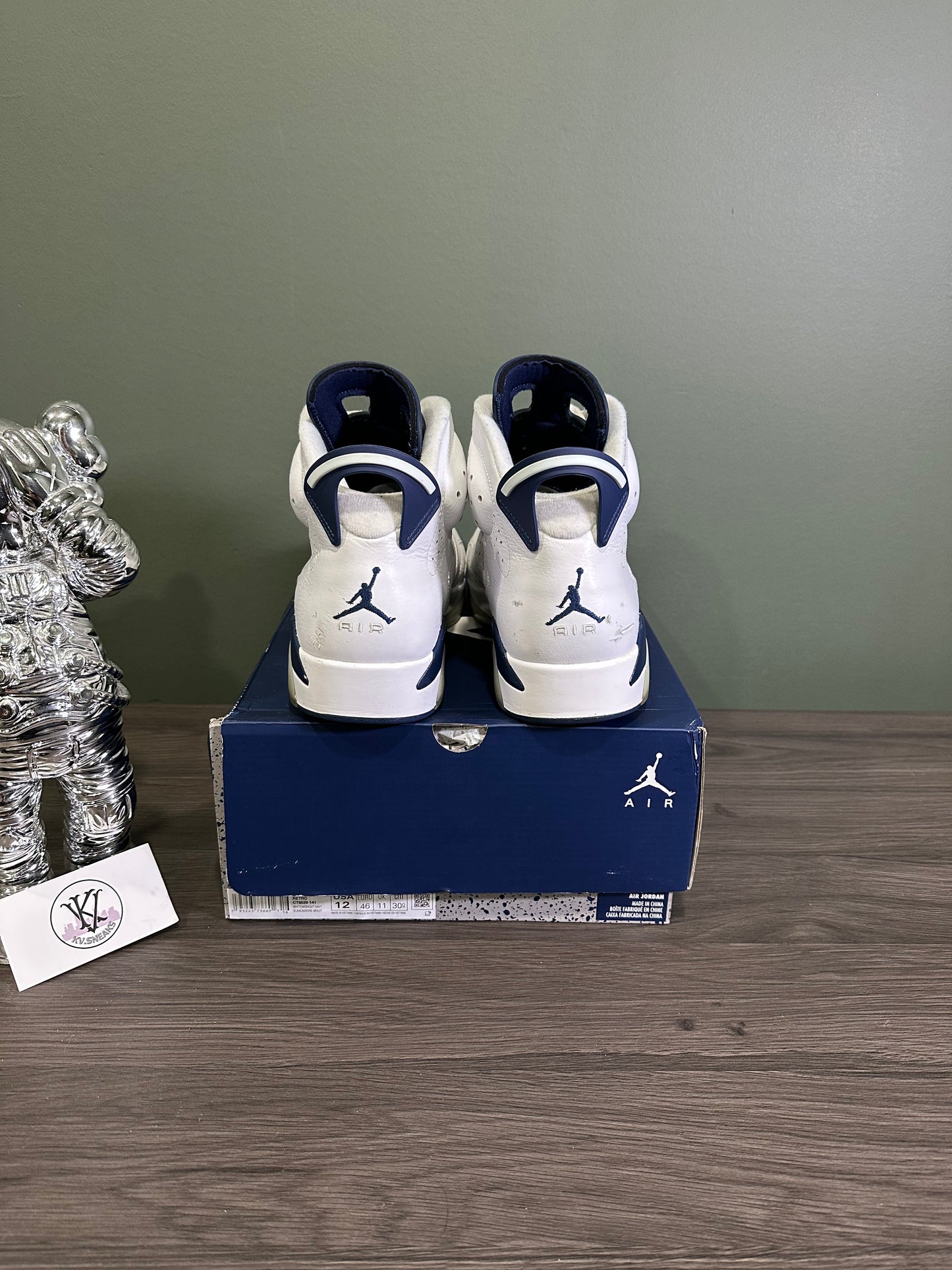 Jordan 6 Midnight Navy