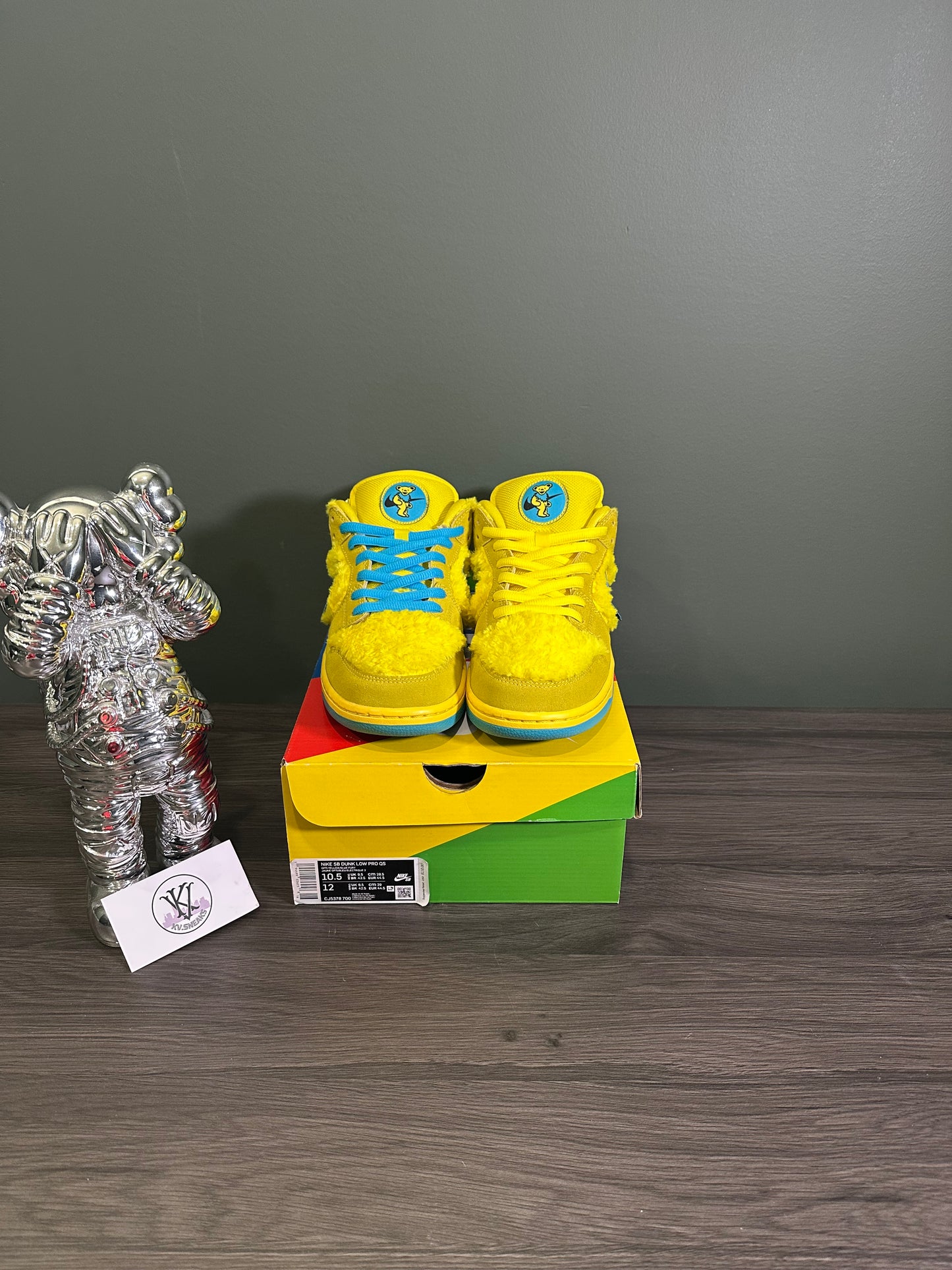 Dunk Low SB Grateful Dead Bear Yellow