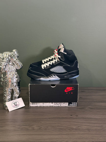 Jordan 5 Black Metallic Reimagined