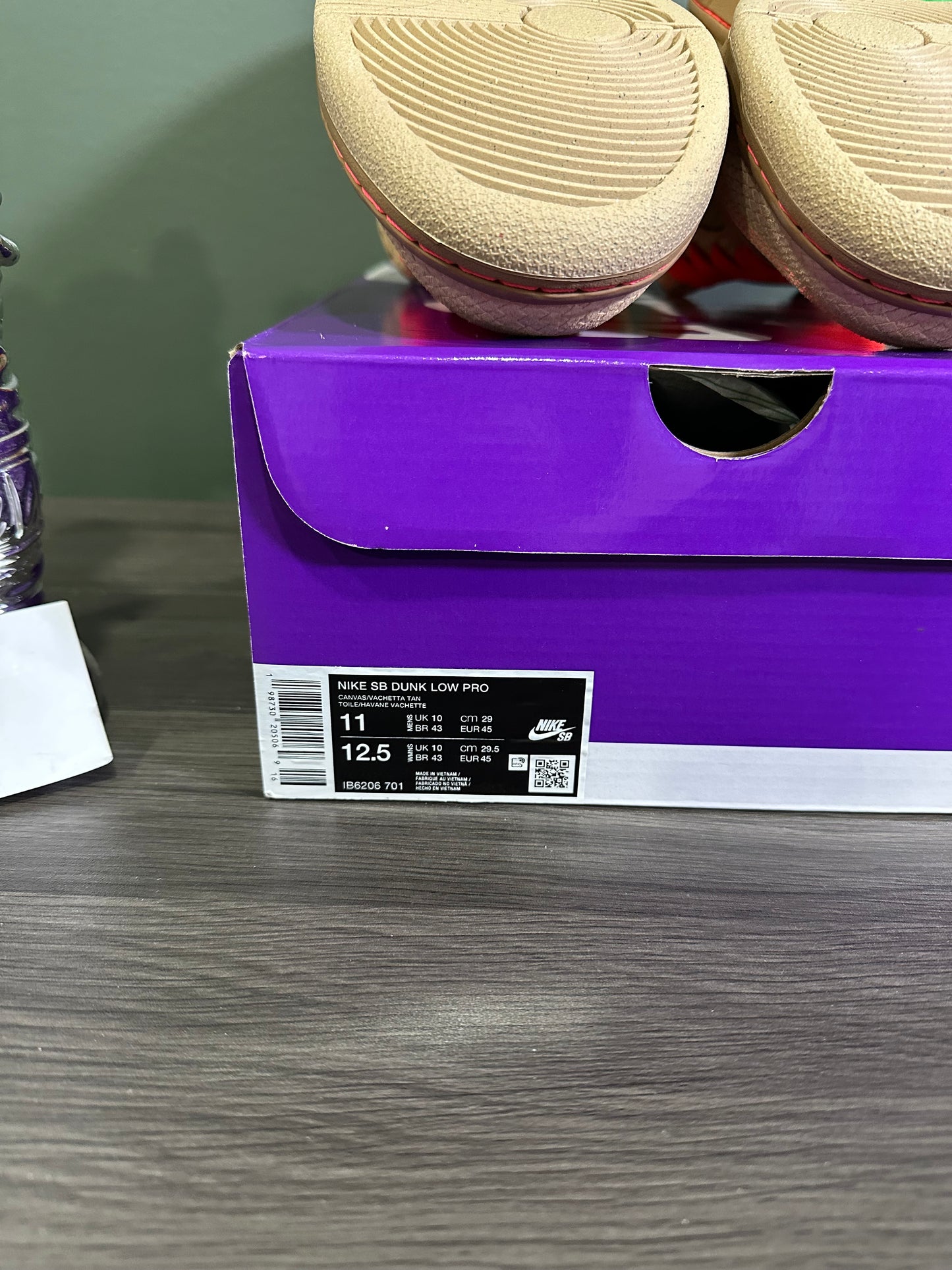 Dunk Low SB Som Tum