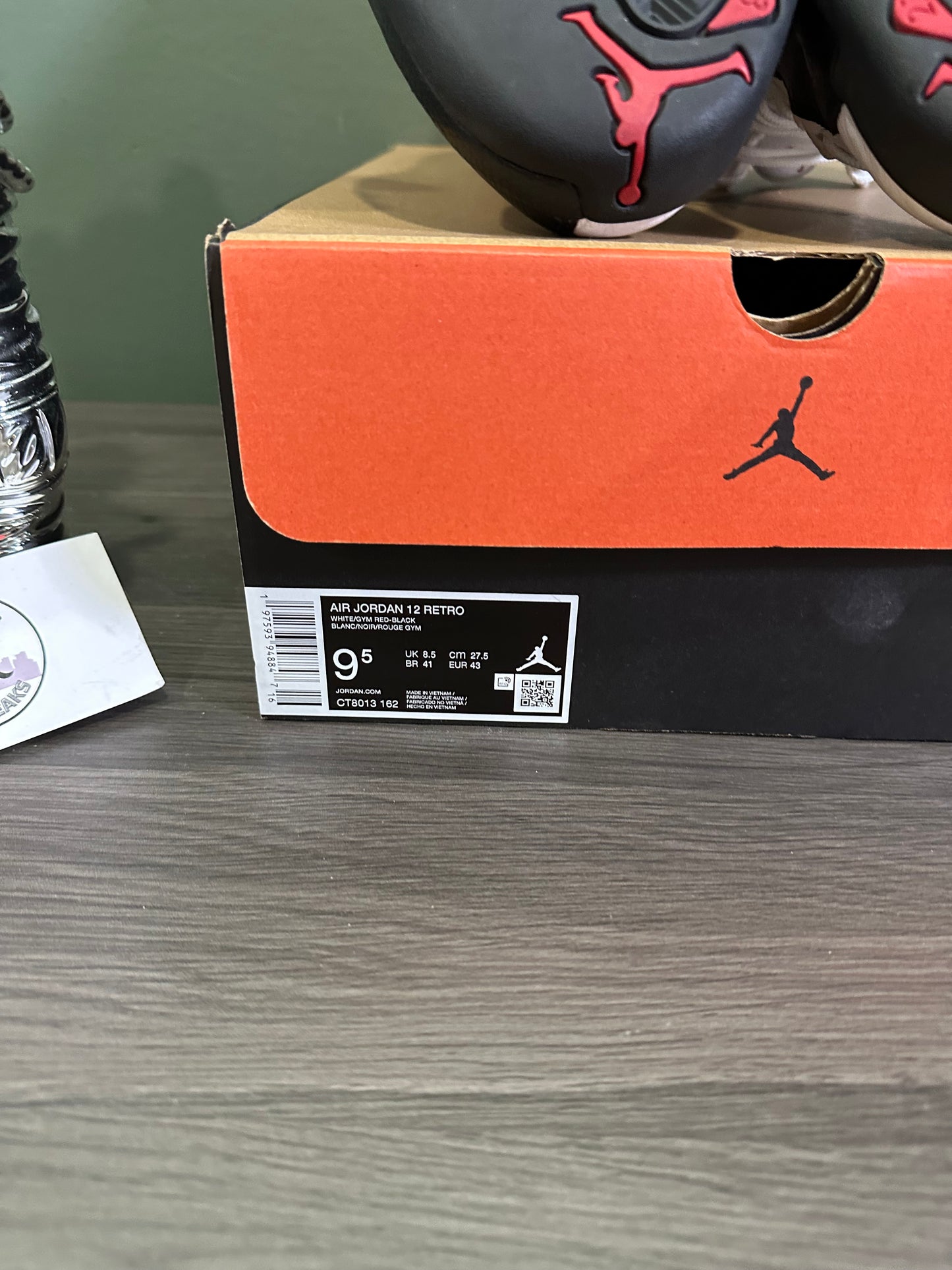 Jordan 12 Taxi Flip