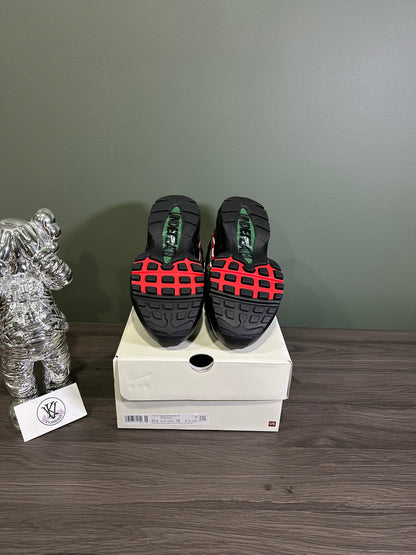 Air Max 95 Undefeated Black