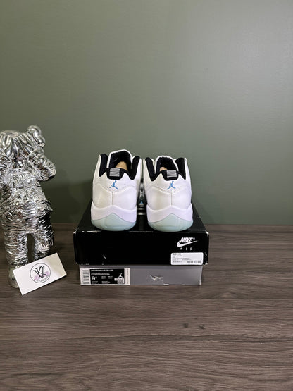 Jordan 11 Low Legend Blue