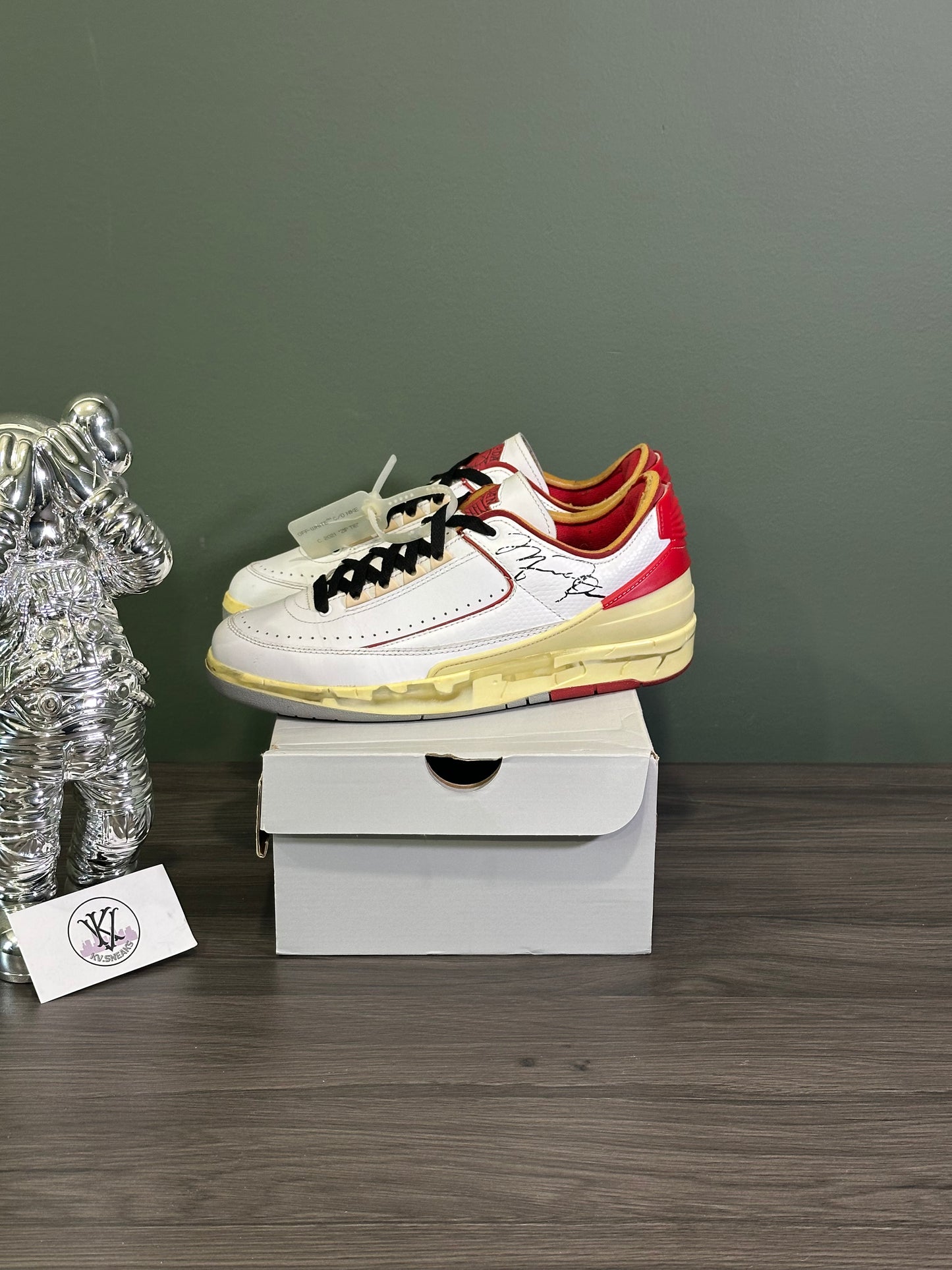 Jordan 2 Off-White White Red