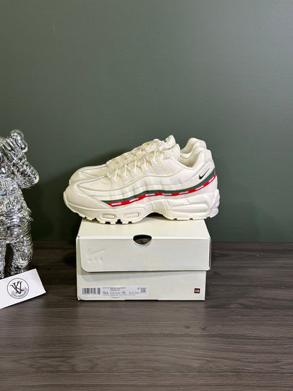Air Max 95 Undefeated Sail