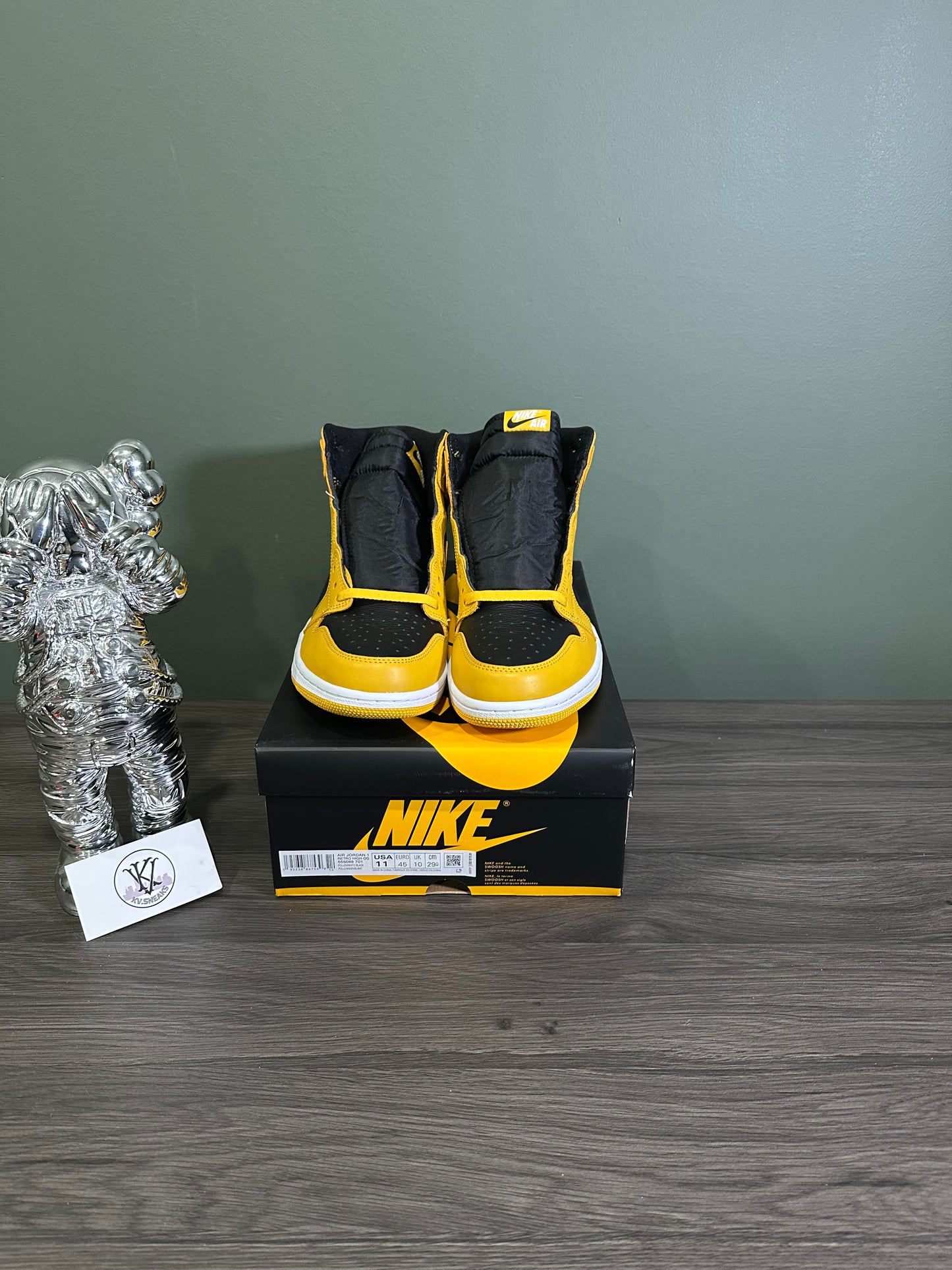 Jordan 1 High Pollen