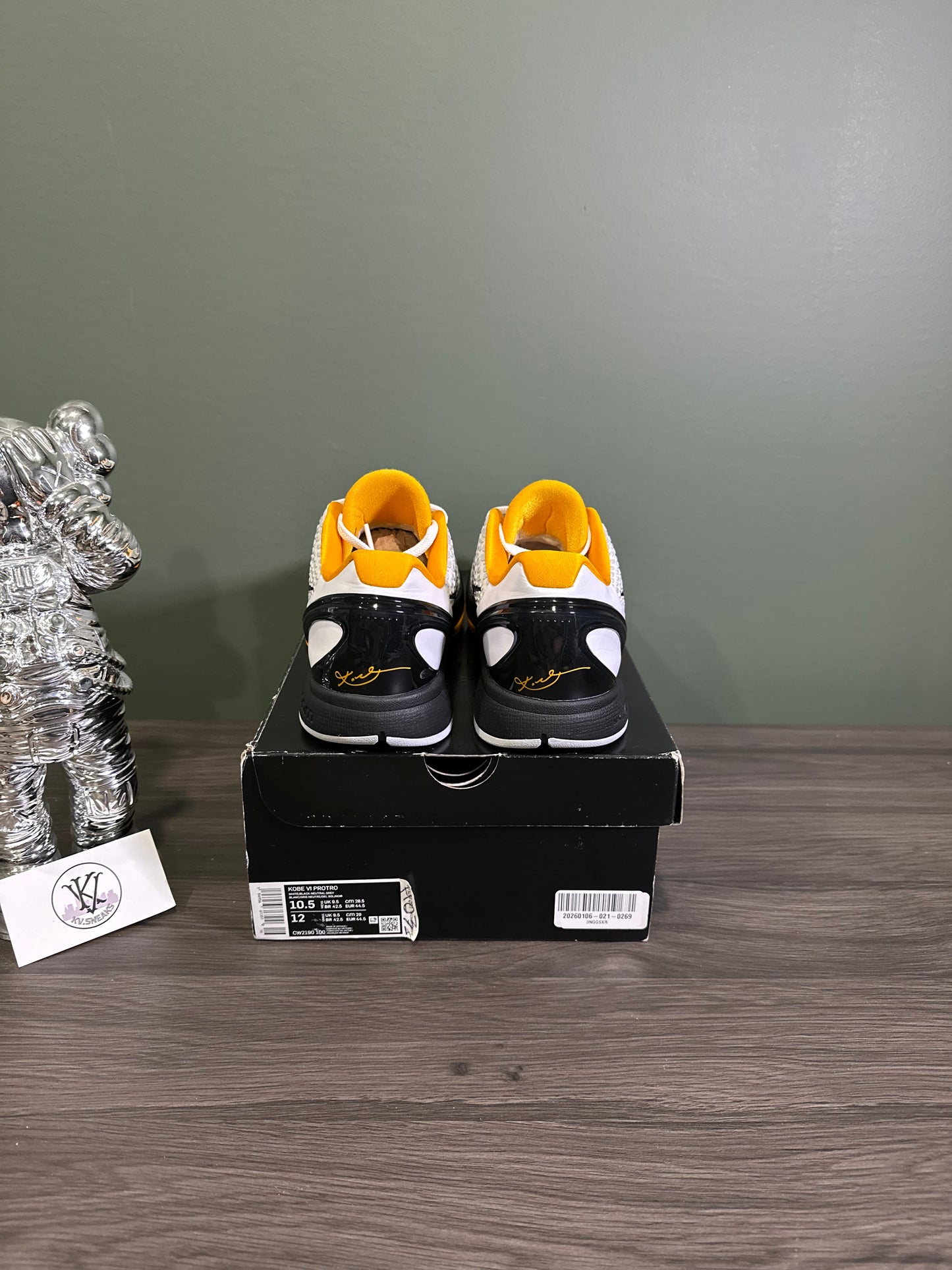 Kobe 6 White Del Sol 2021
