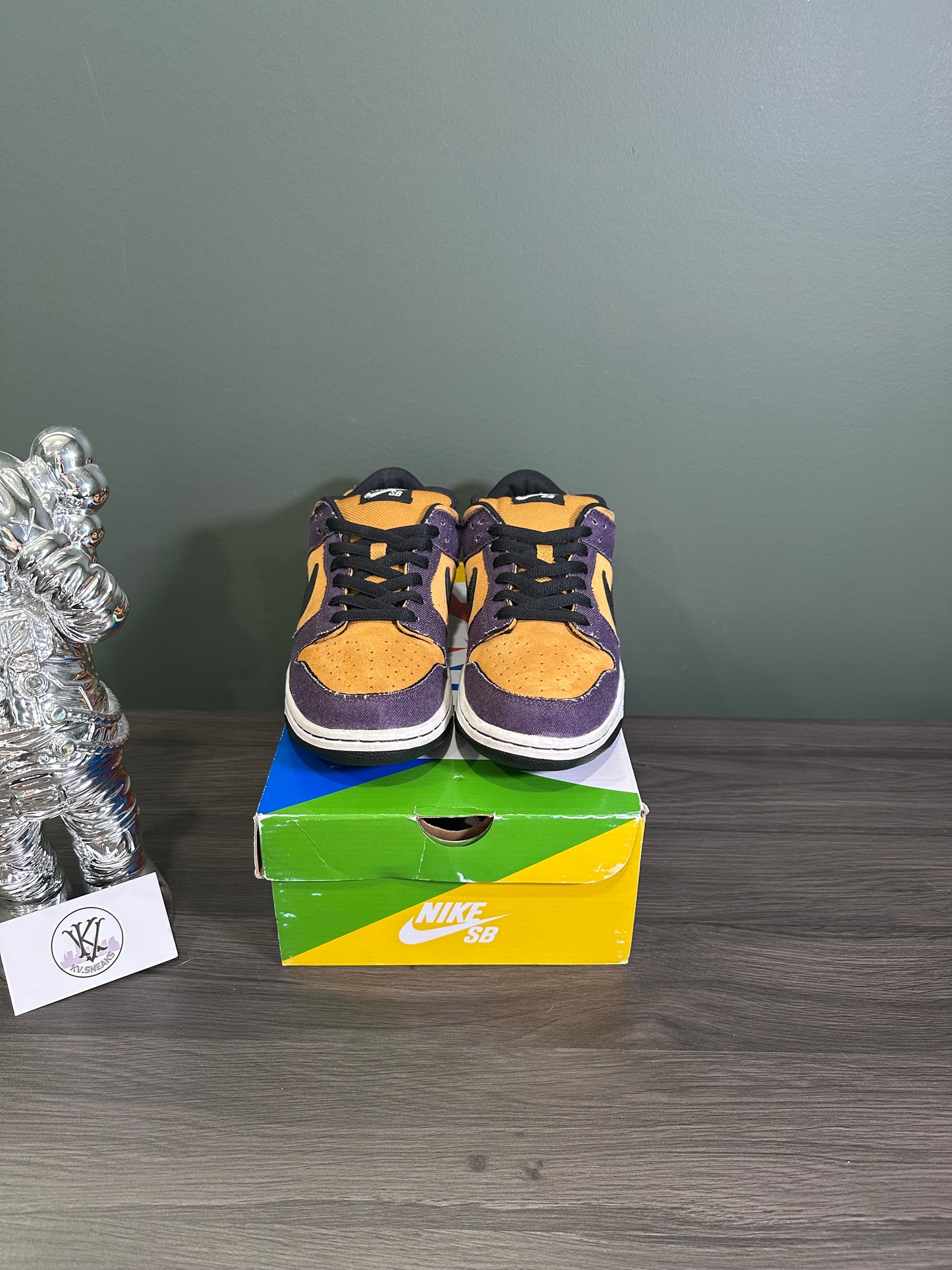 Dunk Low SB Goofy Boy