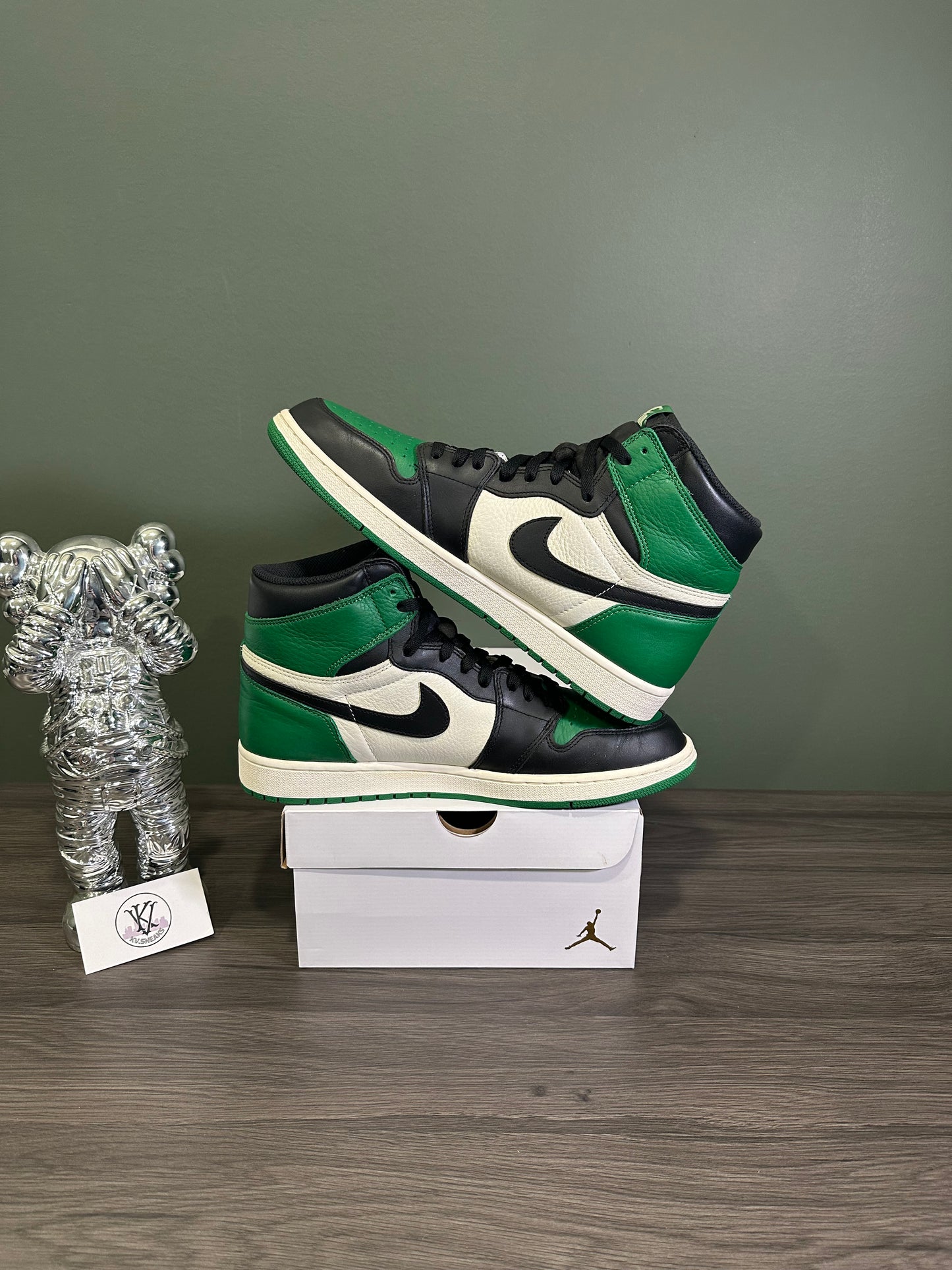 Jordan 1 High Pine Green 1.0