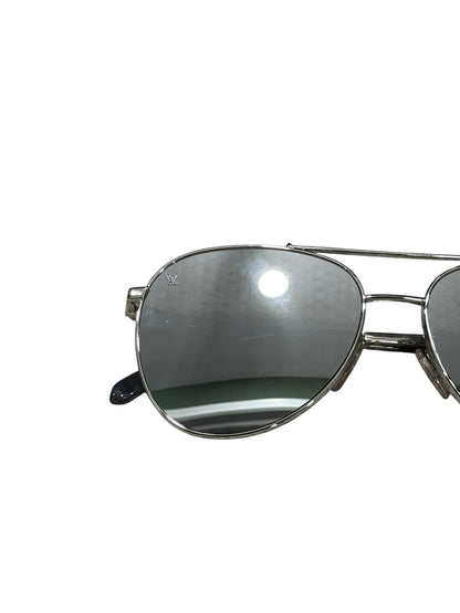 LOUIS VUITTON PILOT SUNGLASSES