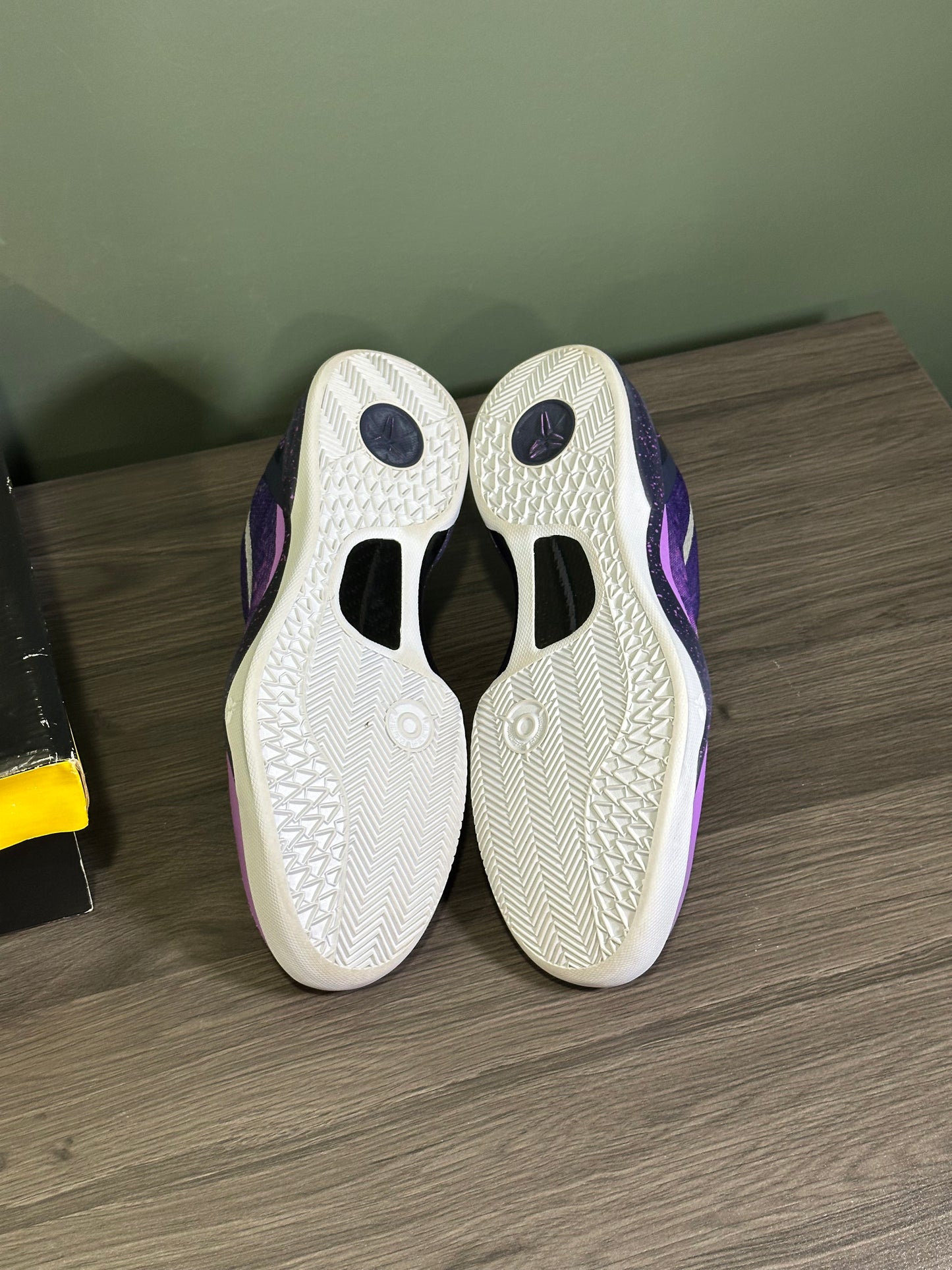 Kobe 8 Playoffs Purple Platinum