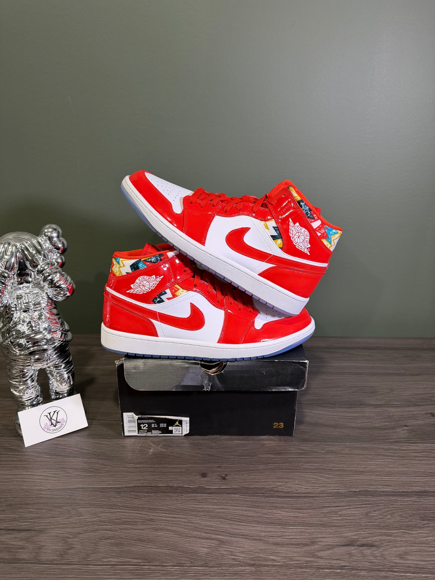 Jordan 1 Mid Barcelona Sweater Red
