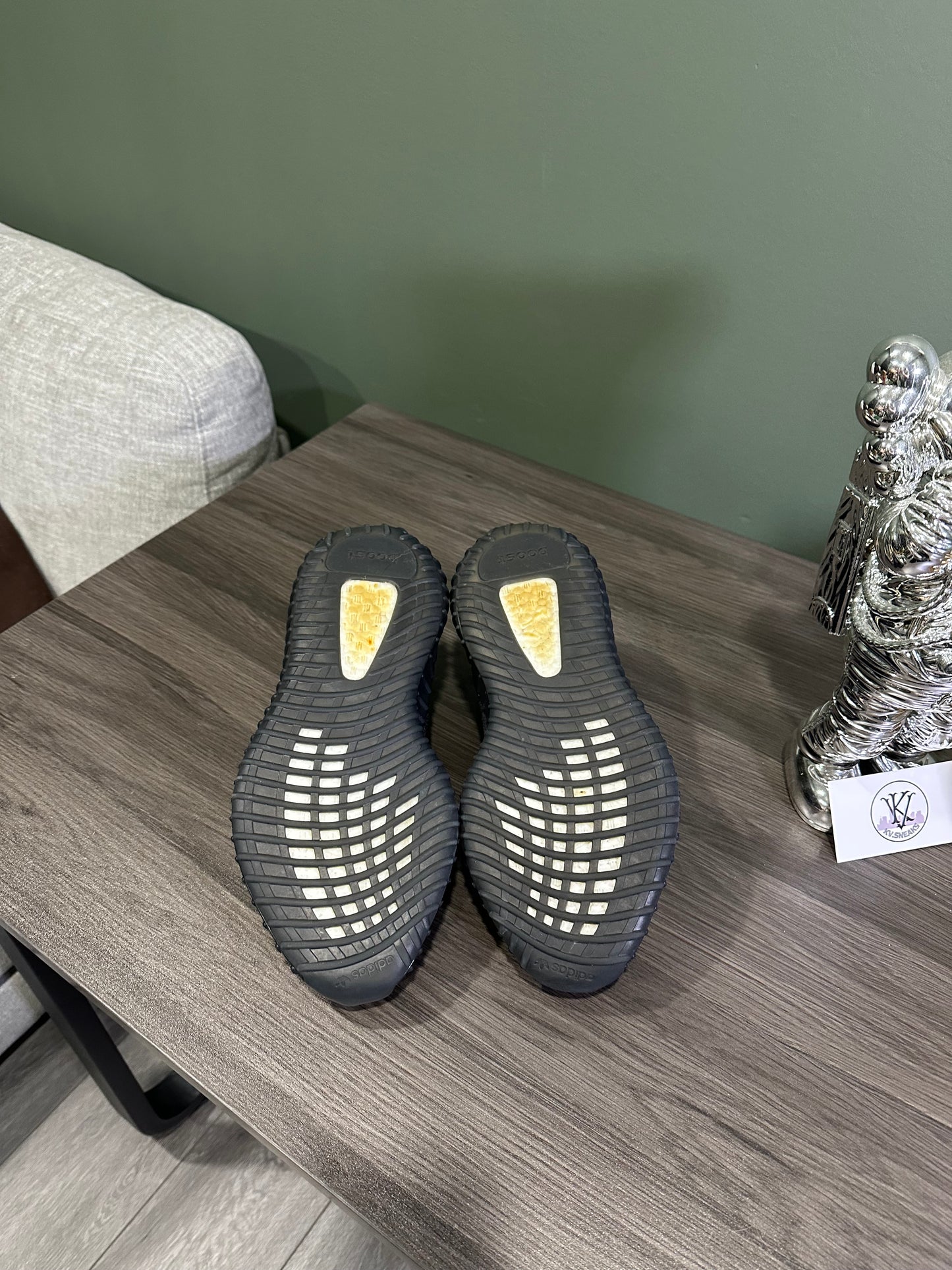 Yeezy 350 Onyx