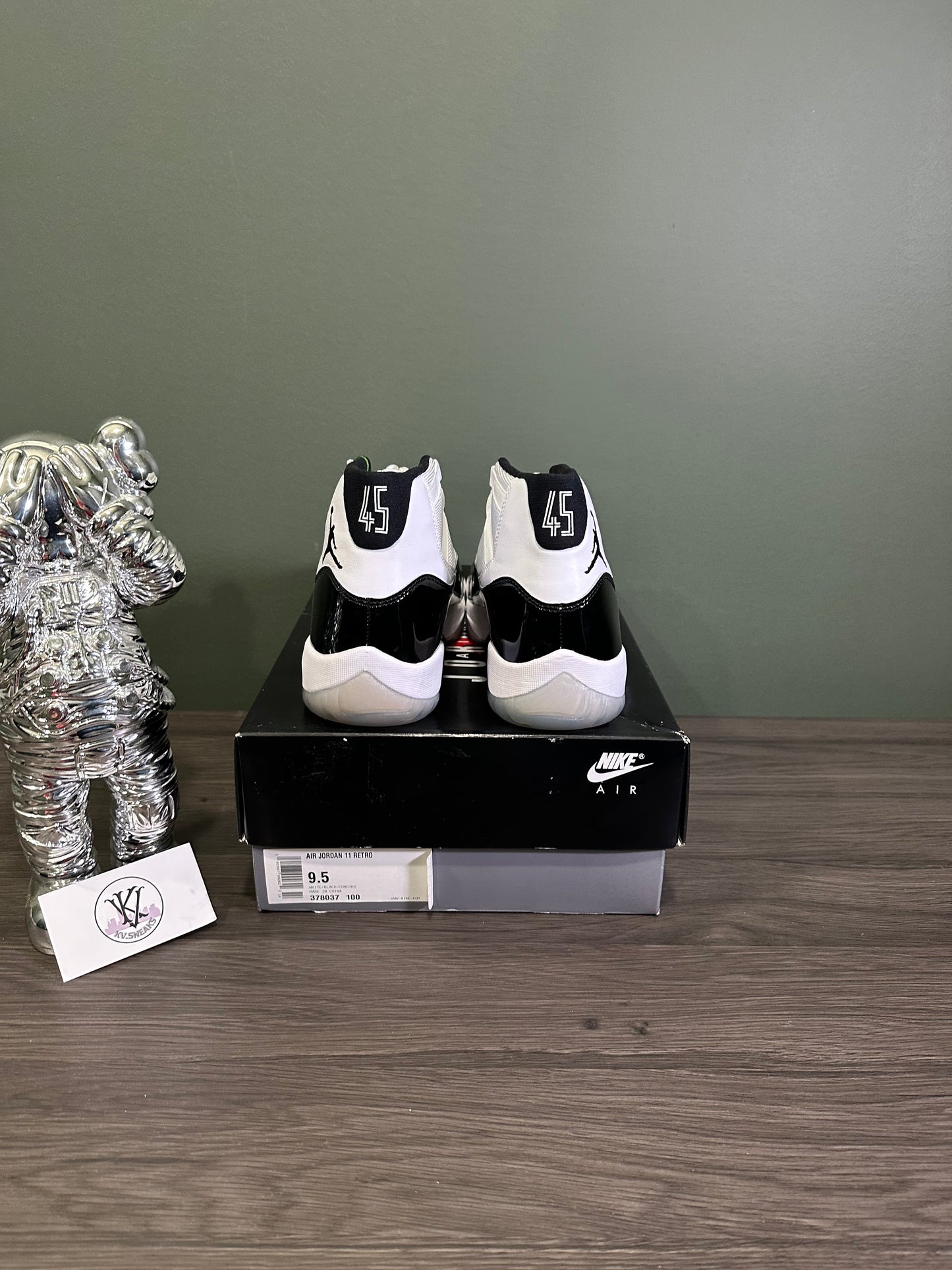 Jordan 11 Concord 2018