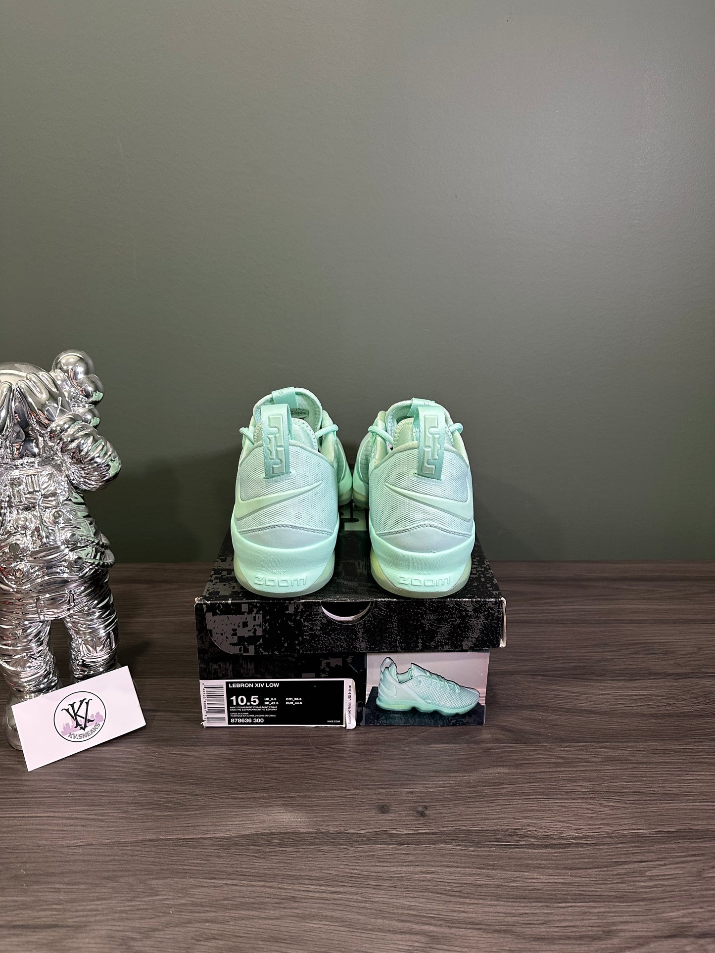 LeBron 14 Low Mint Foam