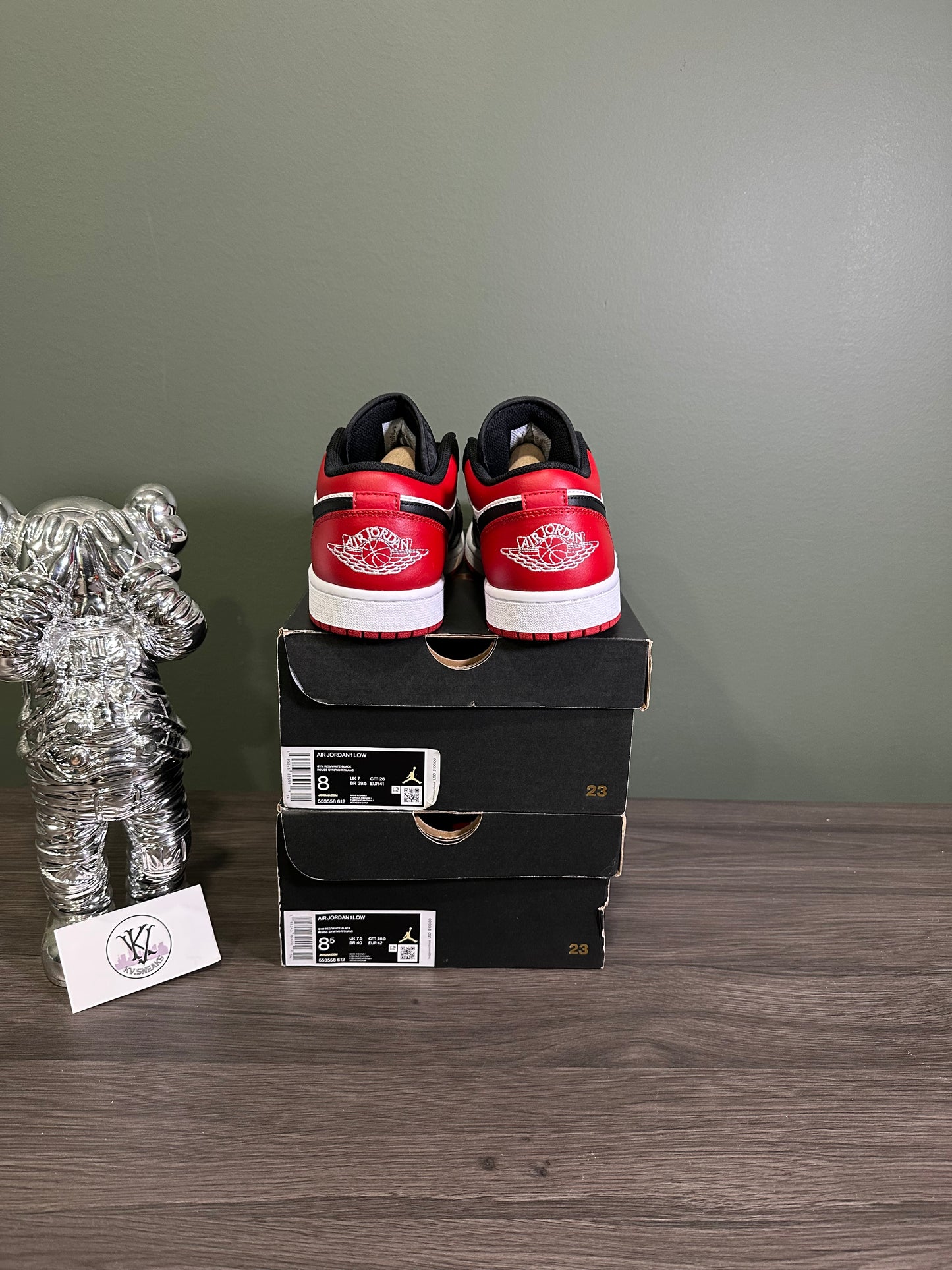 Jordan 1 Low Bred Toe
