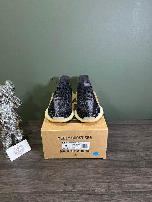 Yeezy 350 Carbon