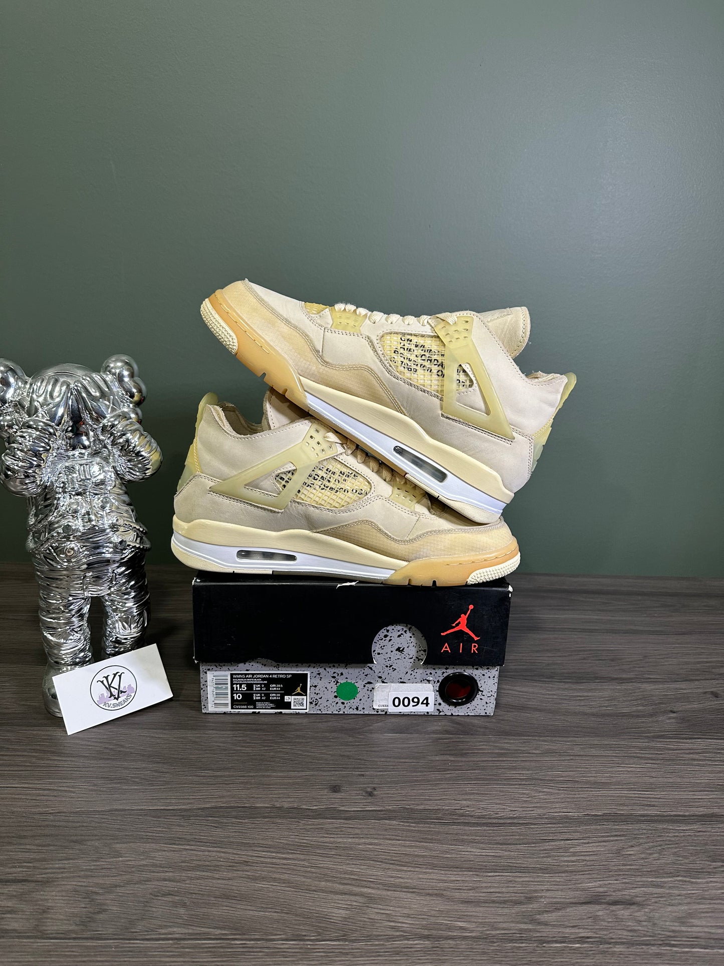 Jordan 4 Off-White Sail