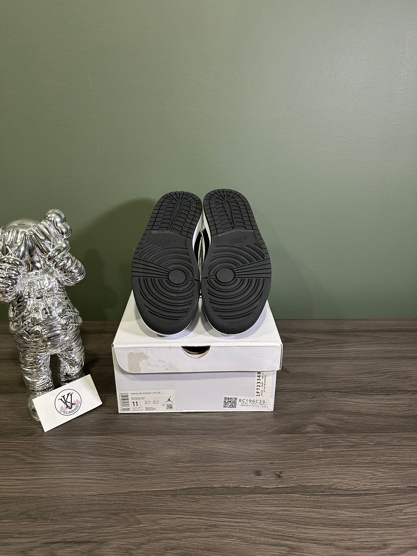 Jordan 1 Mid Split Black White