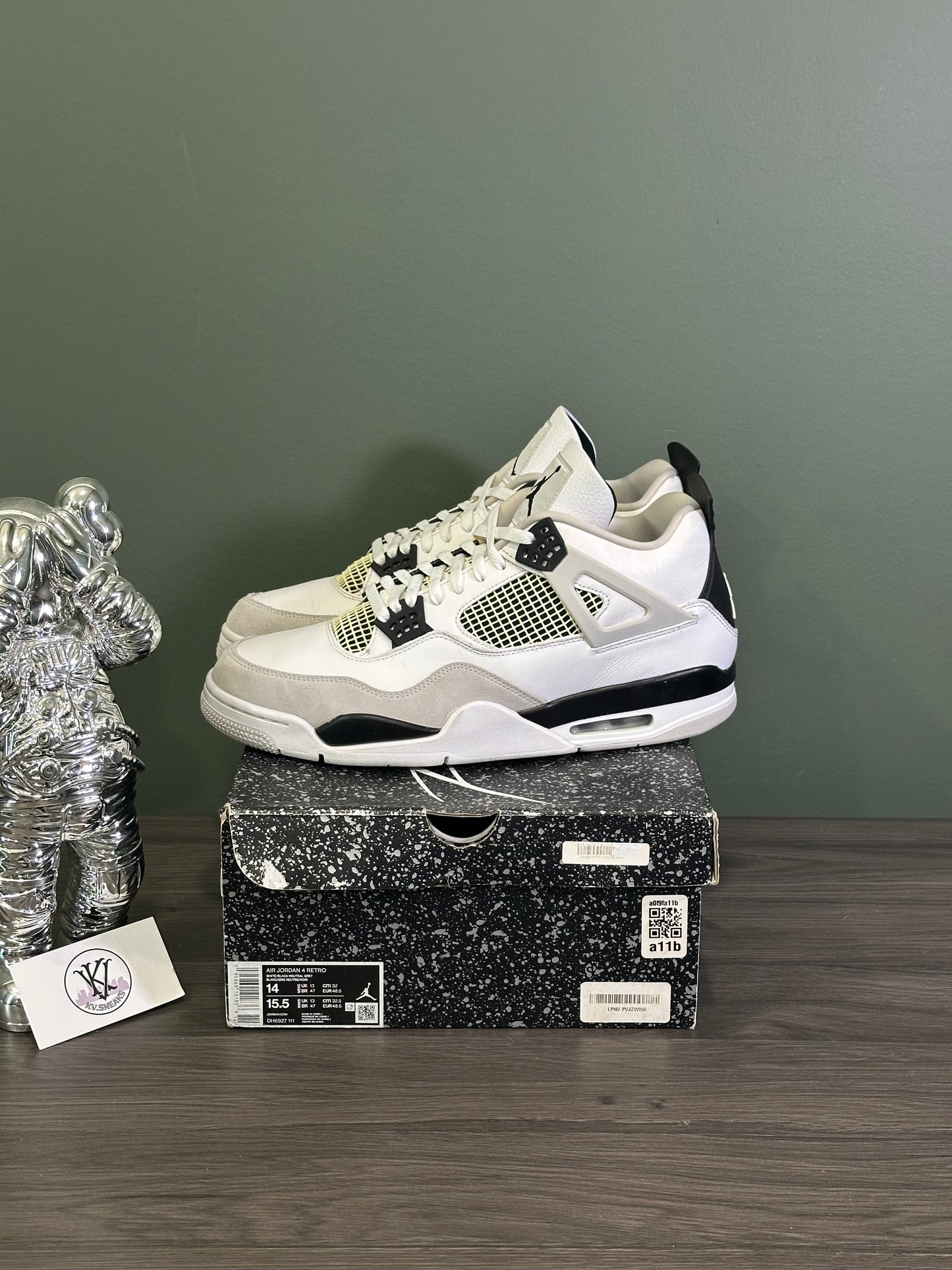 Jordan 4 Military Black