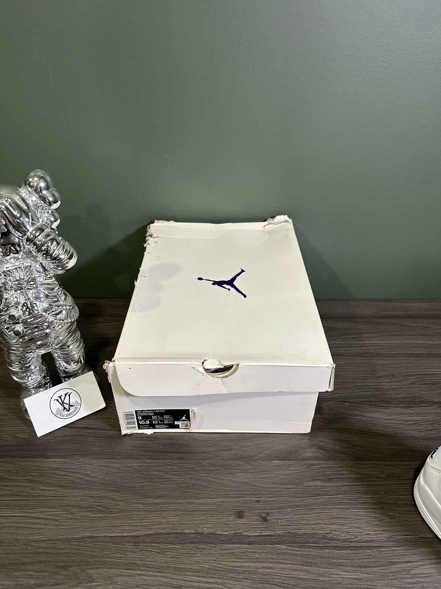 Jordan 4 Metallic Purple