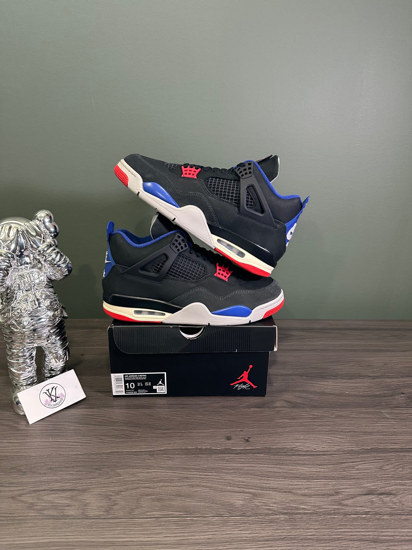 Jordan 4 Rare Air White Lettering