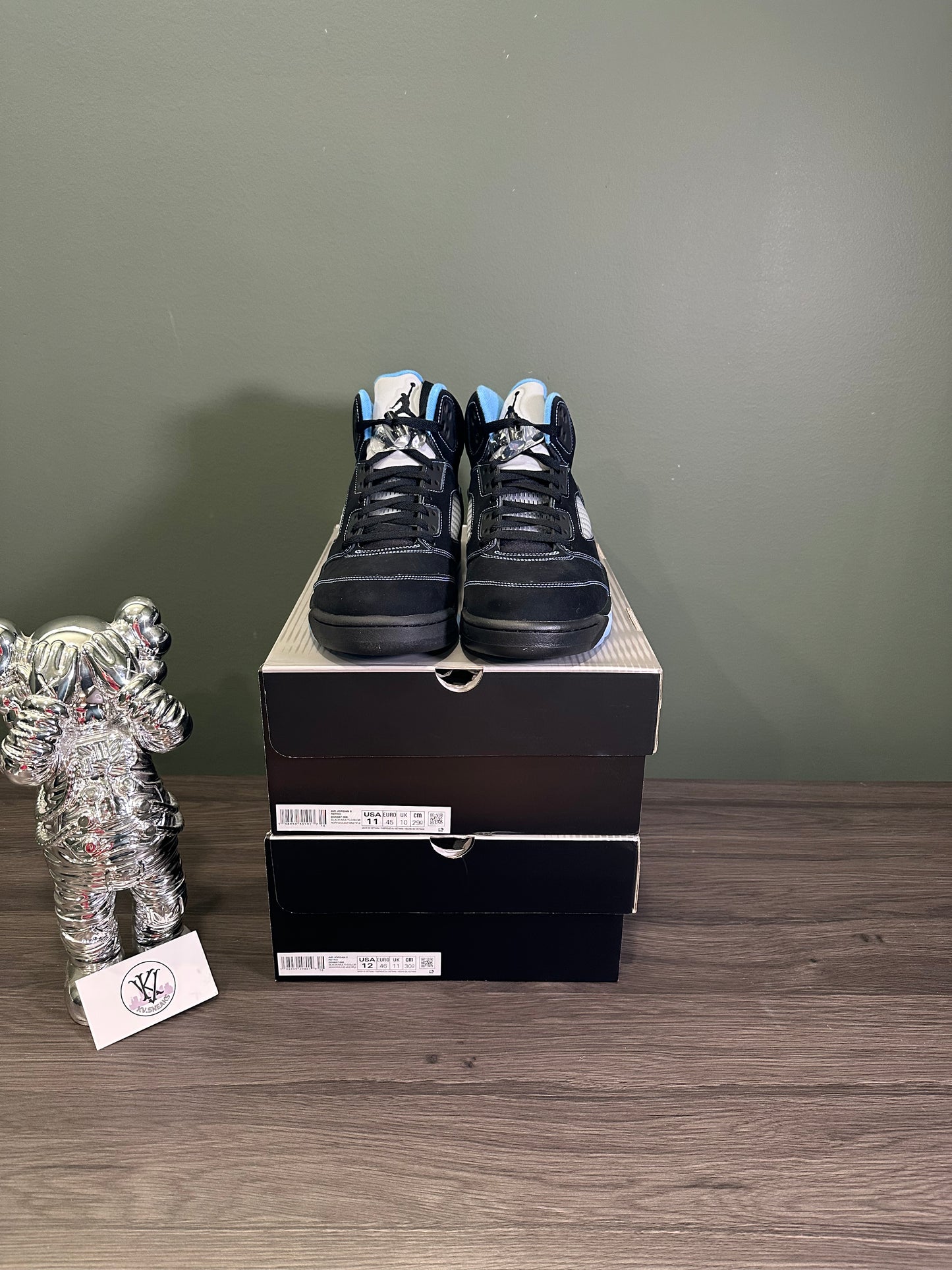 Jordan 5 Black University Blue 2026
