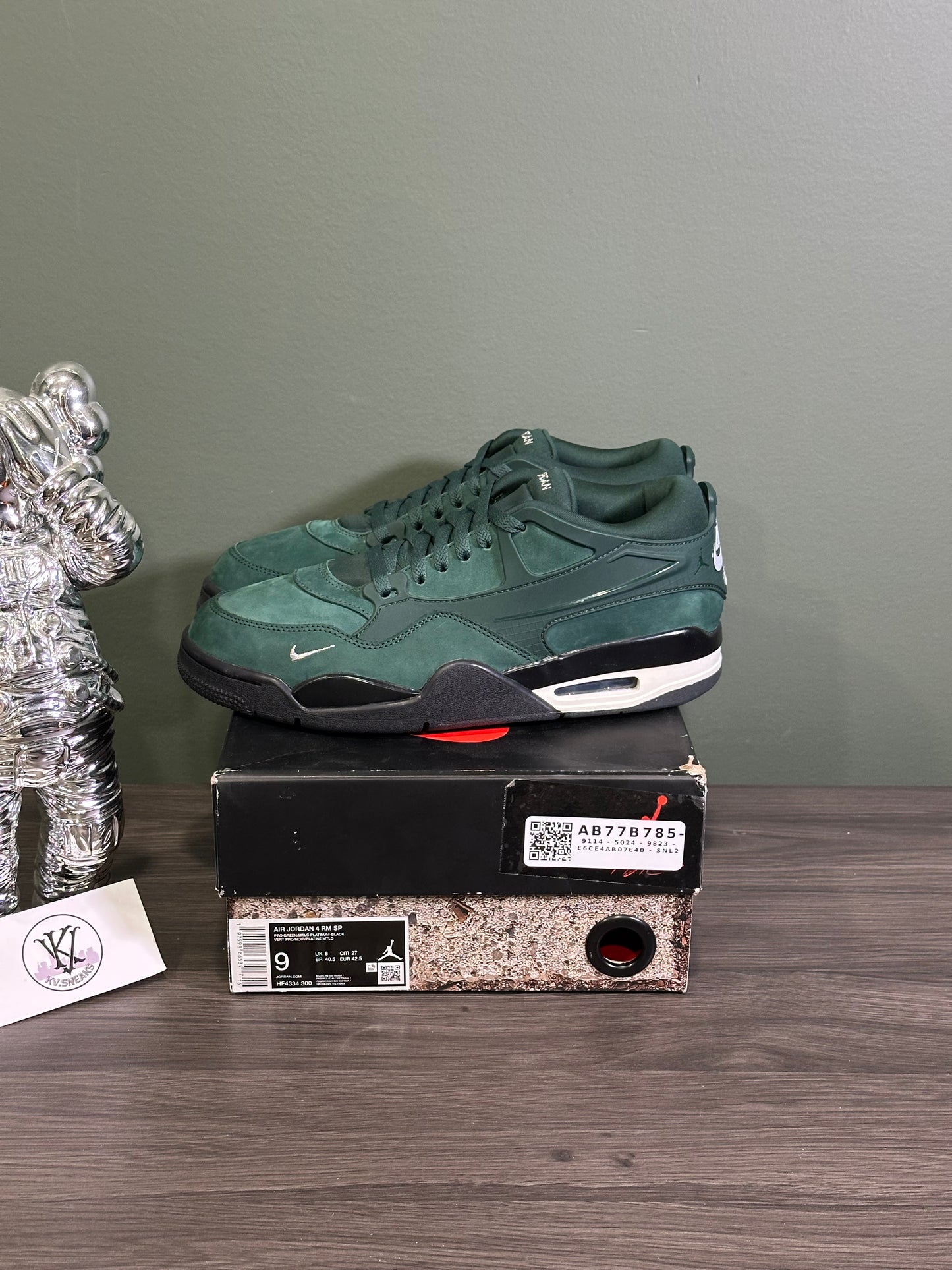 Jordan 4 RM Nigel Grandma’s Driveway