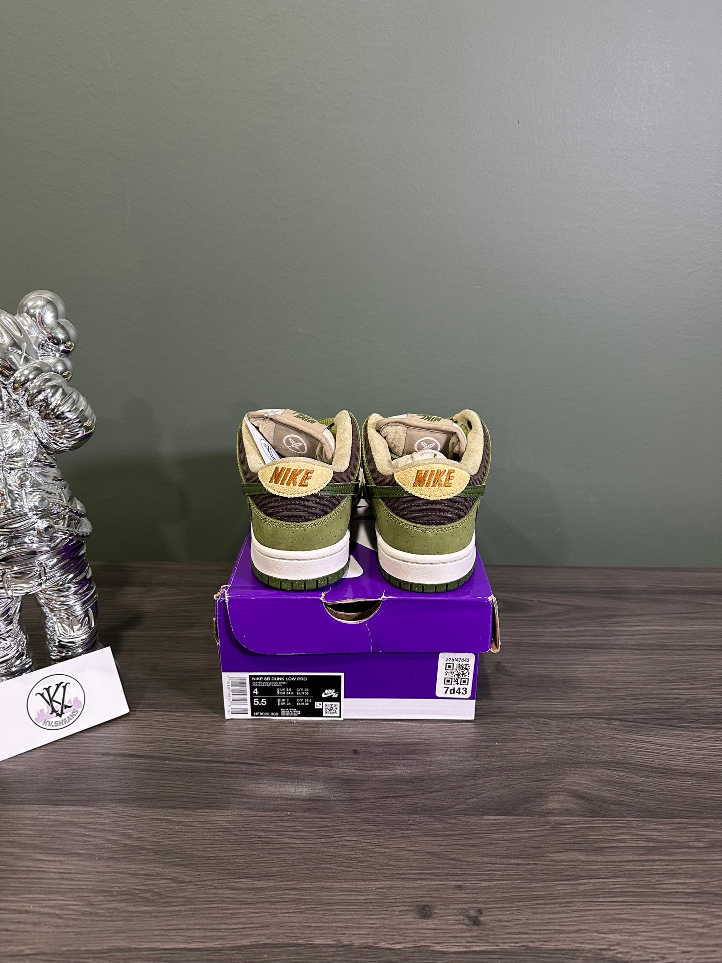 Dunk Low SB Yuto Horigome Matcha