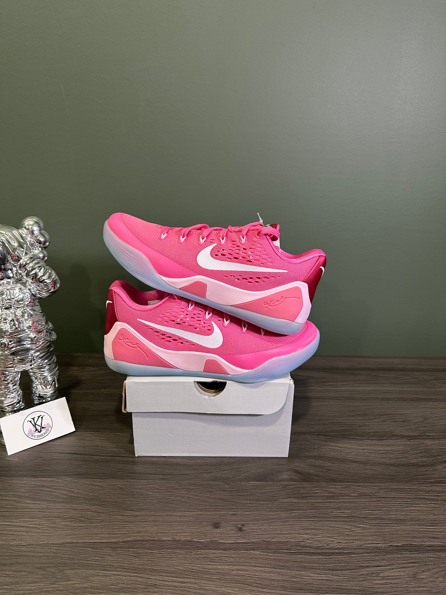 Kobe 9 Low Protro Kay Yow Think Pink