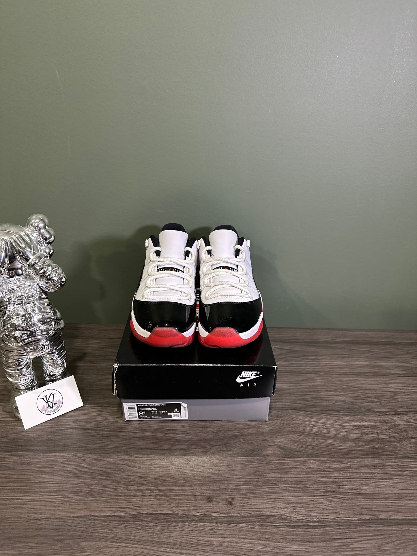 Jordan 11 Low Concord Bred