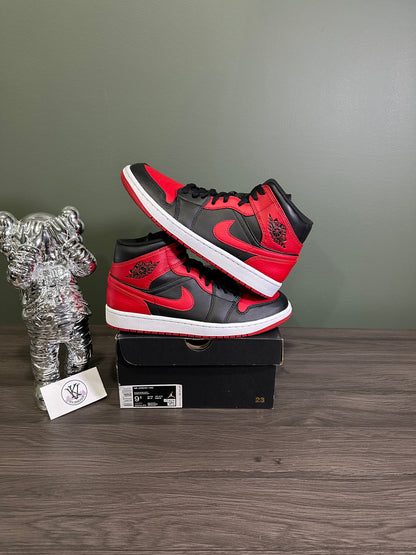 Jordan 1 Mid Banned 2020