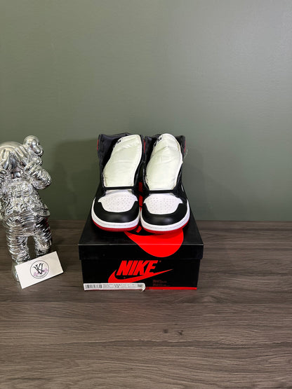 Jordan 1 High Satin Black Toe (W)
