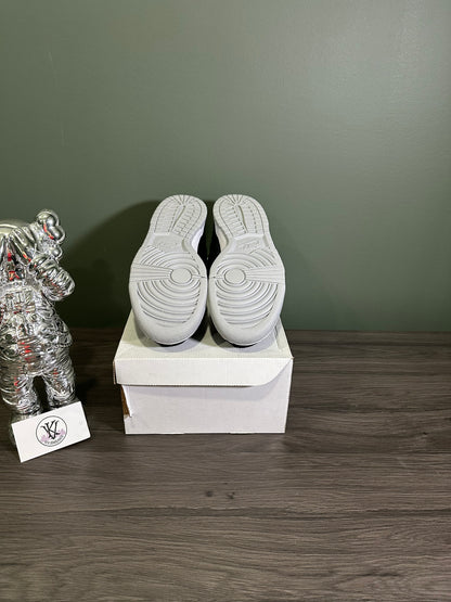 Dunk Low SB Medicom Toy