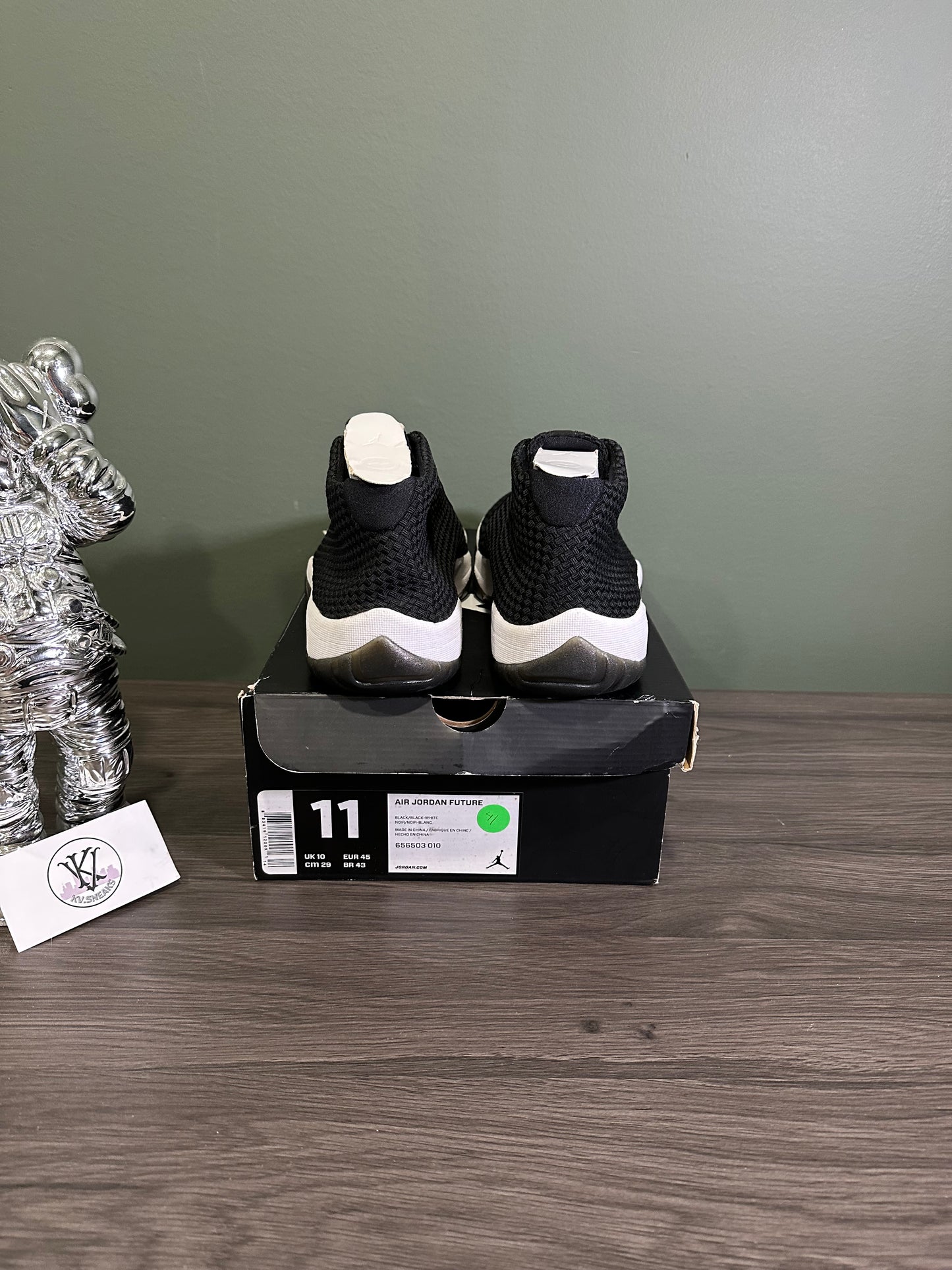 Jordan Future Black White